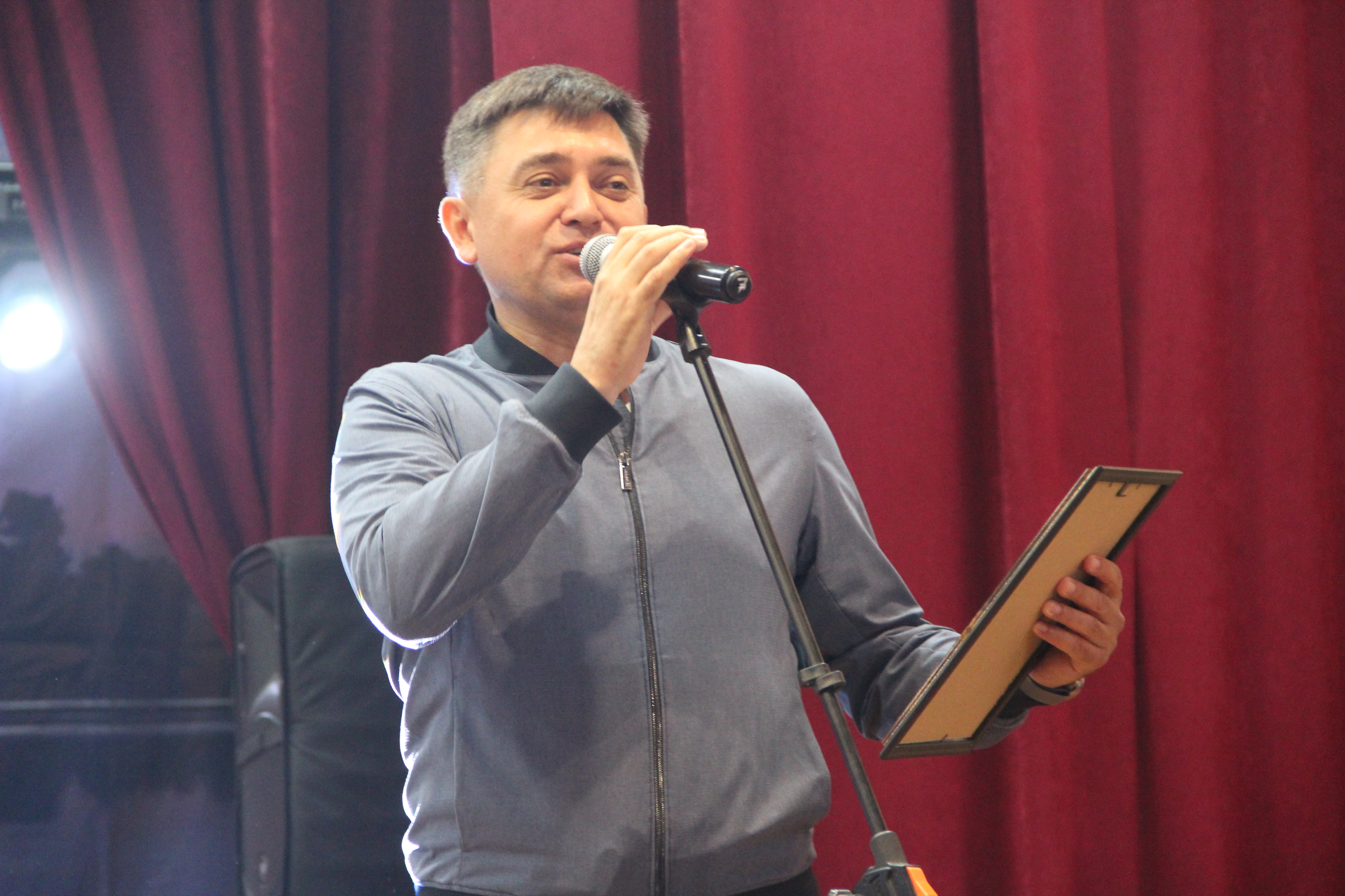 Глава Спасского района Роман Исланов